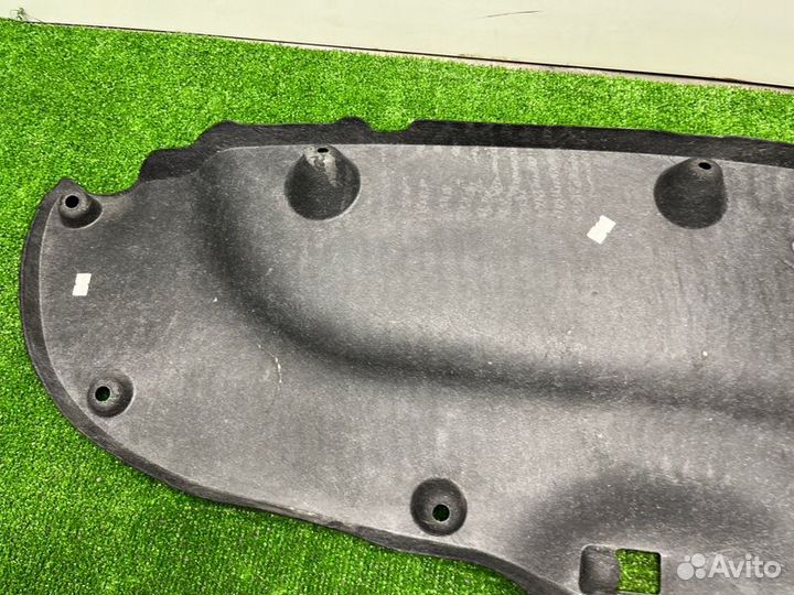 Обшивка крышки багажника Hyundai Solaris 2