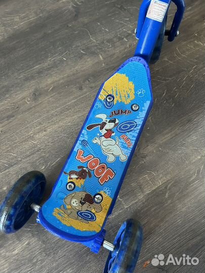 Самокат детский трехколесный