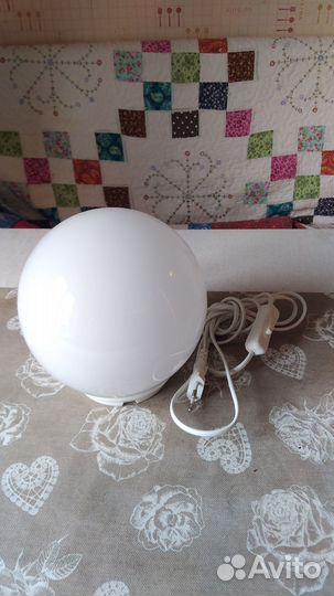 Лампа настольная шар Икея д.16см