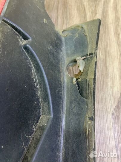 Фонарь задний левый Ford Focus 2 хетчбэк 5-ти дв