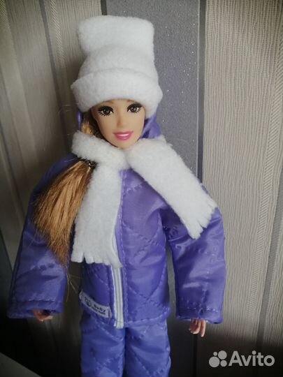 Кукла в стеганом костюме