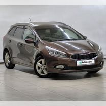 Kia Ceed 1.6 AT, 2015, 216 564 км, с пробегом, цена 1 076 000 руб.