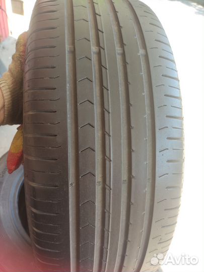 Continental ContiPremiumContact 5 215/60 R16