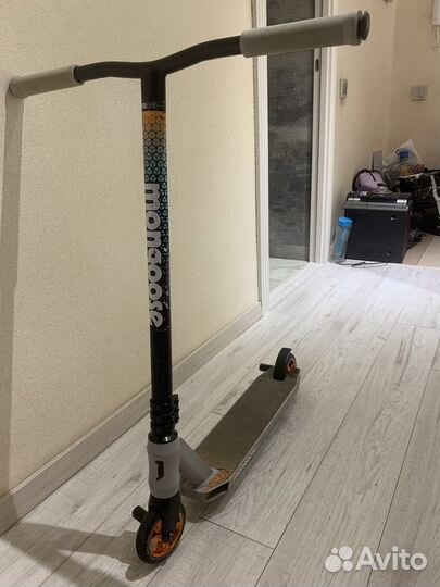 Трюковой самокат mongoose