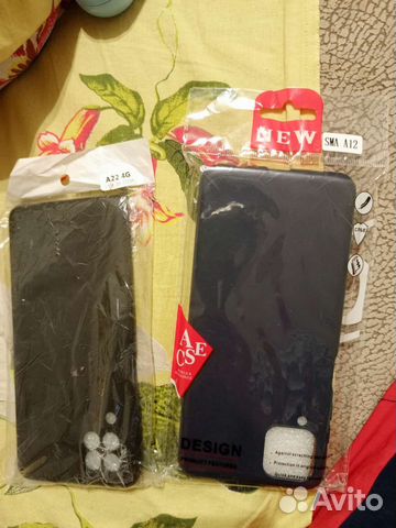 Чехлы на телефон