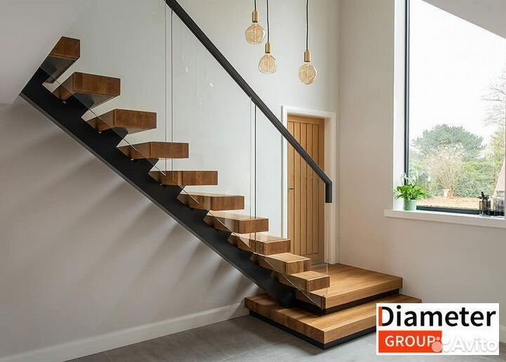 Производство модульной лестницы на ломаном косоуре