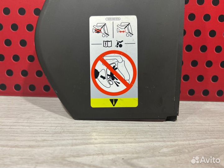 Накладка декоративная на торпедо Porsche Macan 95B