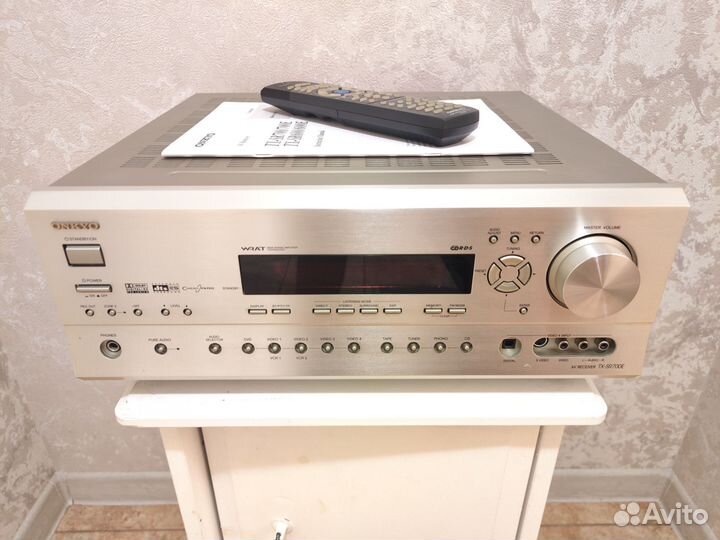 Ресивер Onkyo TX-SR700E + DVD SP500