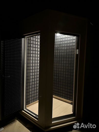 Акустическая кабина для записи