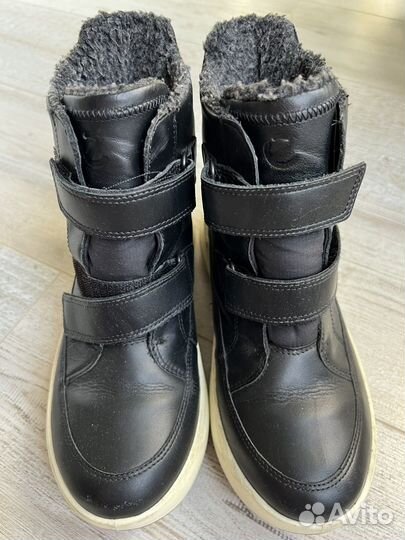 Ботинки зимние для девочки 35р