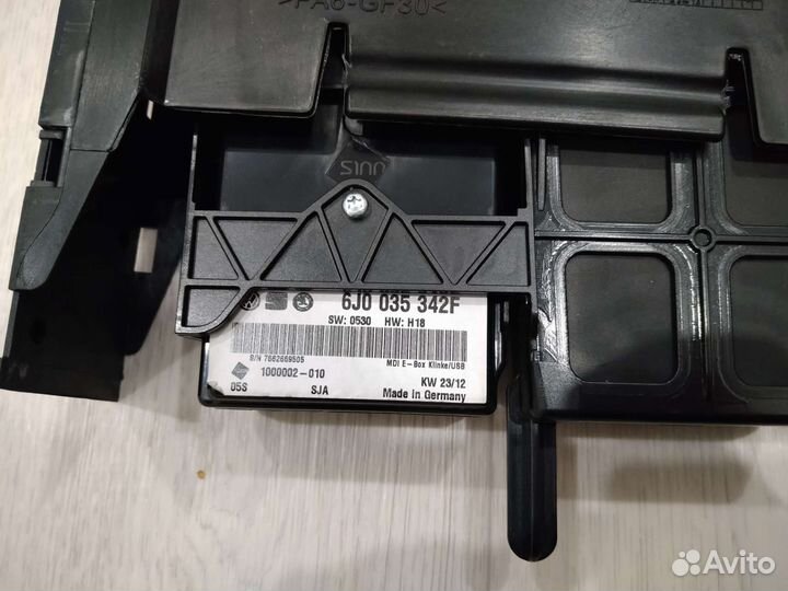 Блок мультимедийный seat сеат 6J0035342F
