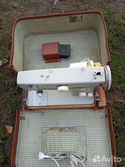 Швейная машина Подольск 132