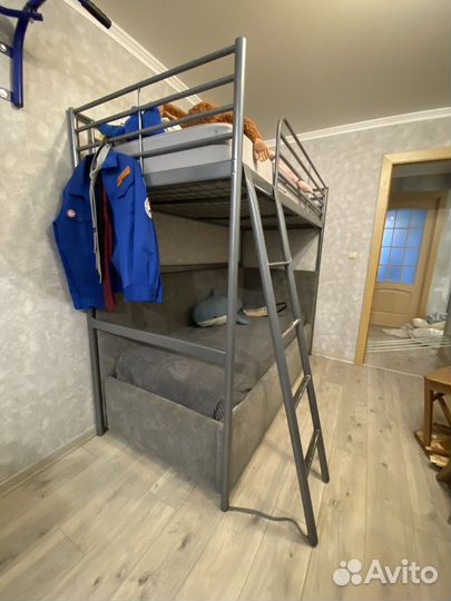 Кровать чердак IKEA свэрта