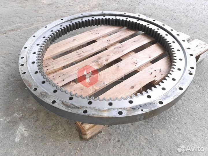 Опорно-поворотный круг Doosan DX340LC-3 K1006604