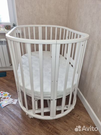 Кроватка трансформер с маятником