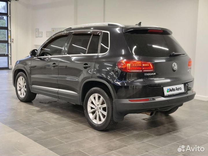 Volkswagen Tiguan 2.0 AT, 2011, 184 429 км