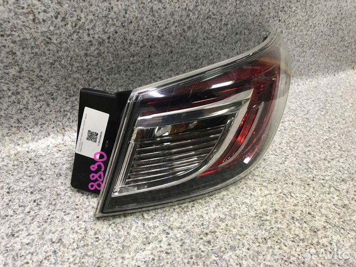 Фонарь правый Mazda 3 BL 2010