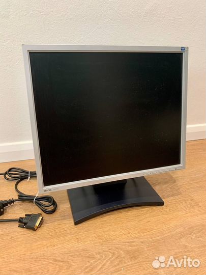Монитор BenQ 17 дюймов 1280p