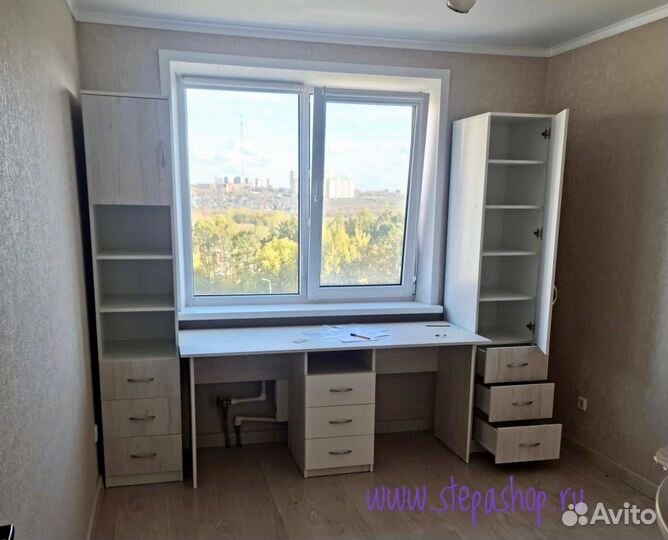 Учебная зона для двоих школьников