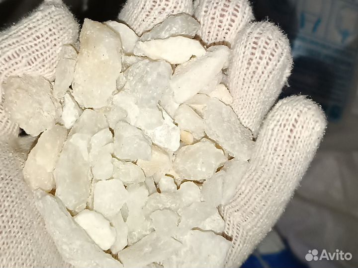 Мраморная крошка в мешках