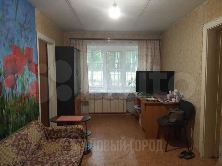 2-к. квартира, 42 м², 1/5 эт.