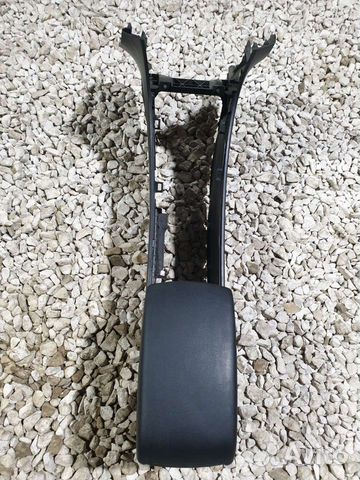 Подлокотник Mazda 3 BL