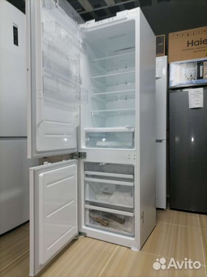 Холодильник встраиваемый новый LG GR-N266 Корея