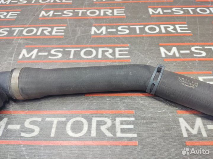 Патрубок радиатора нижний Volkswagen Touareg 7L