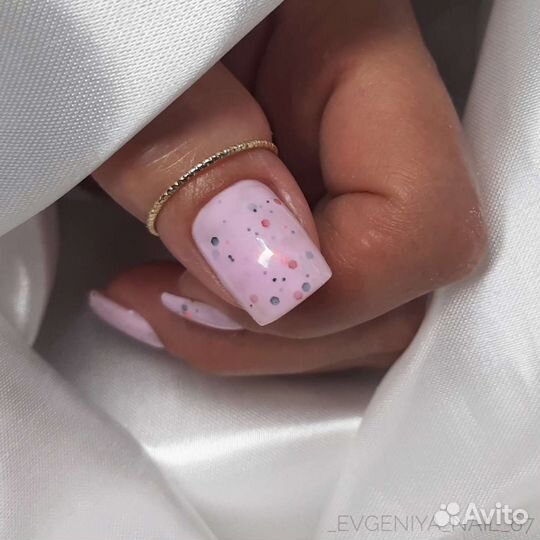 Маникюр на дому