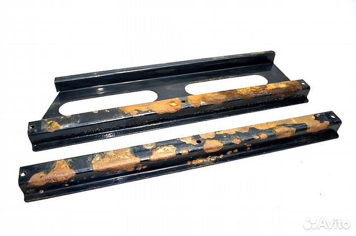 Крепежная рама аккумулятора MAN TGX 18.680 (01.07)