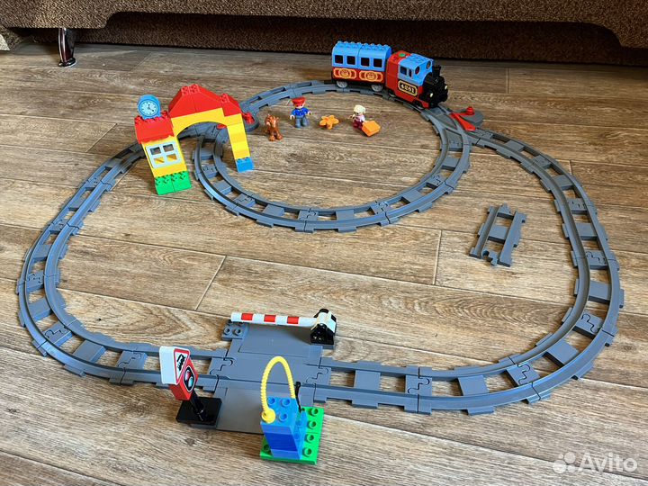 Lego duplo поезд с доп рельсами 10506, 10507