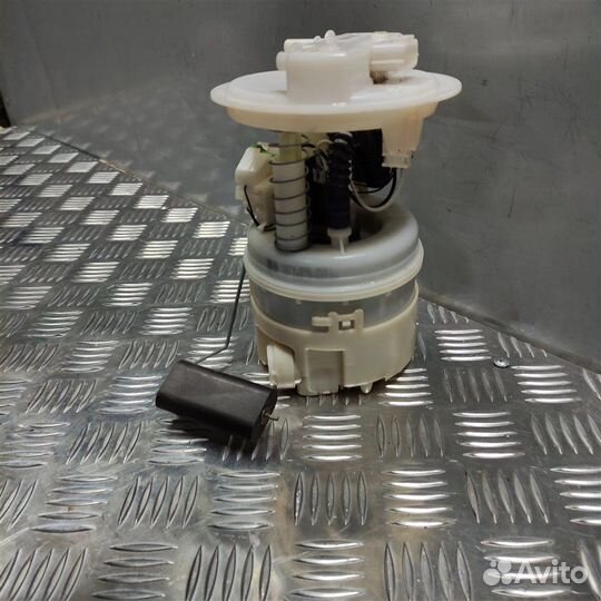 Топливный насос Renault Sandero 2 K7M812 2015