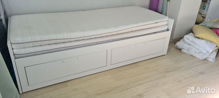 Кровать кушетка IKEA бримнэс