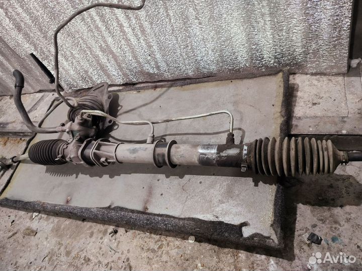 Рулевая рейка nissan bluebird u14