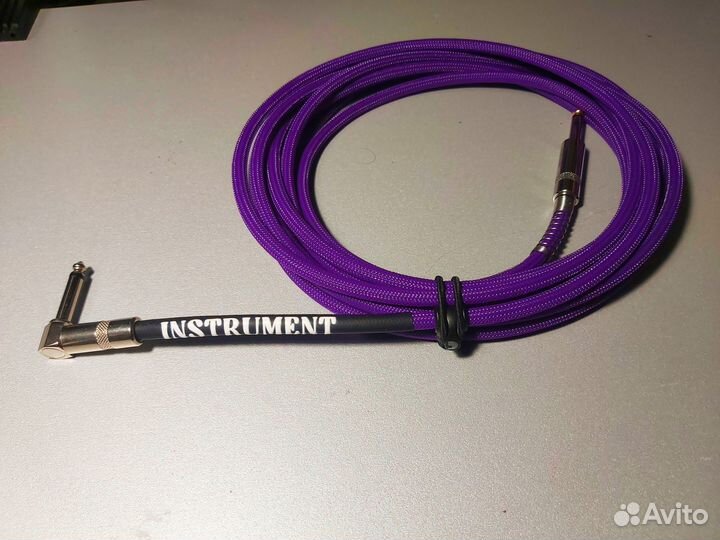 Гитарный кабель в оплётке