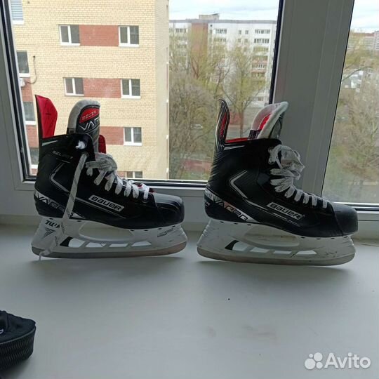 Хоккейные коньки bauer vapor select