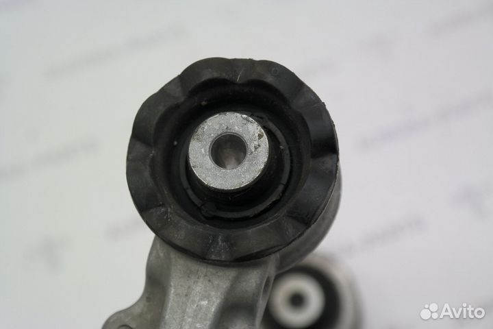 Рычаг поперечный F-Pace X761 2016-2020