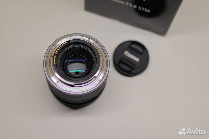 Объектив Canon 50mm 1.8 RF (как новый 2024)