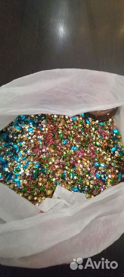 Бисер пайетка камни