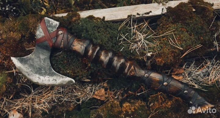 Кованый топор Акке