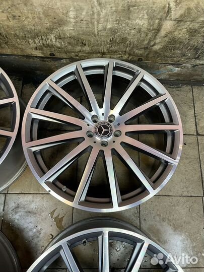 Оригинальные диски AMG Mercedes GLS V167 R22