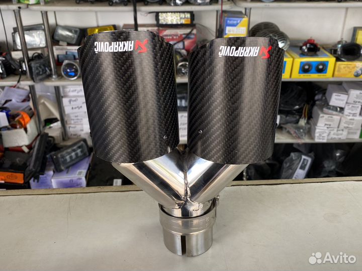 Насадка на глушитель akrapovic двойная