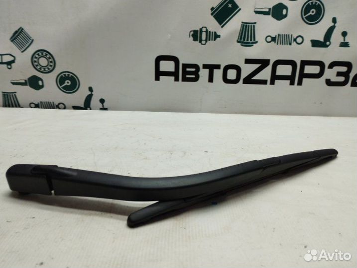 Поводок дворника задний Лада Ларгус 21129 2019