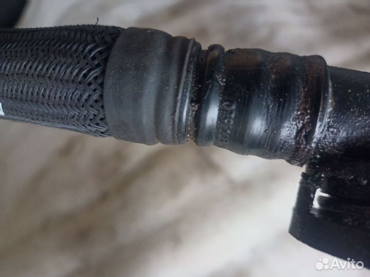 Патрубок картерных газов Audi A8 D3 079103209