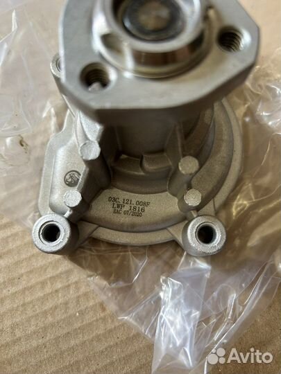 Помпа на volkswagen polo