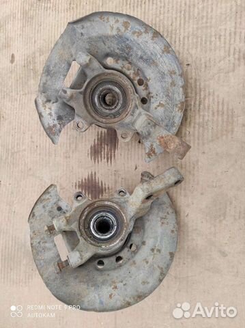 Поворотный кулак Granta,Kalina