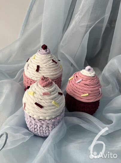 Корзинка вязаная