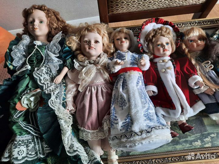 Куклы фарфоровые коллекционные неновые