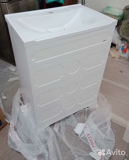 Тумба с раковиной Misty Лейла 60 с 3 ящ