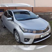 Toyota Corolla 1.6 MT, 2013, битый, 140 000 км, с пробегом, цена 1 000 000 руб.